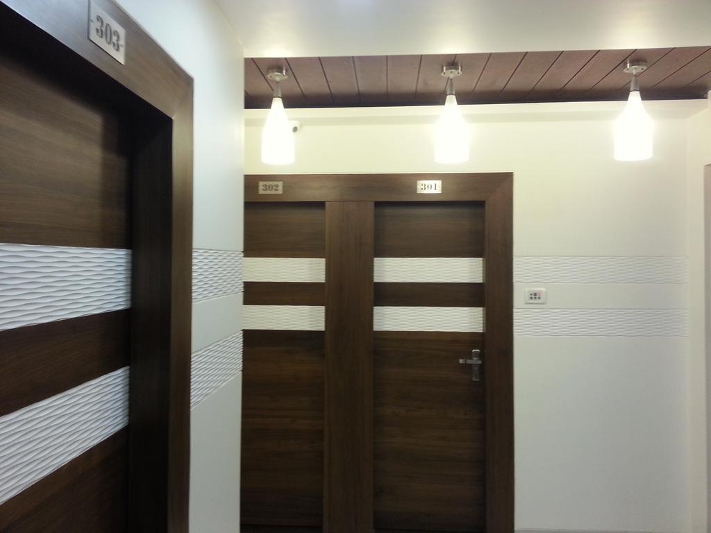 Hotel Oasis Мумбаї Екстер'єр фото